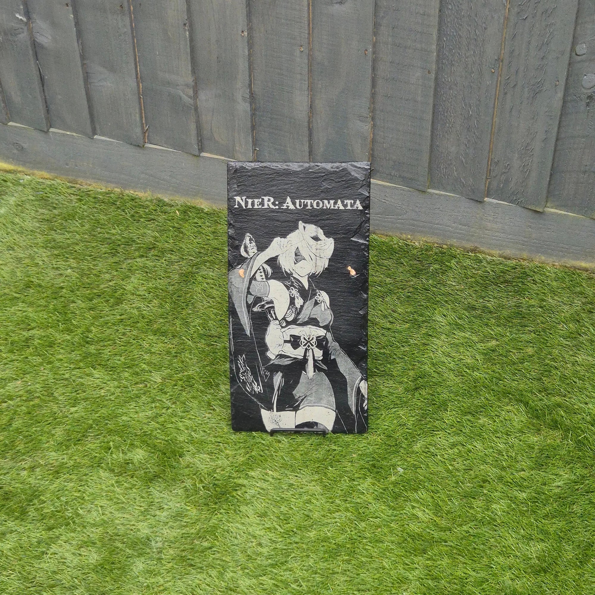 Big Slate Sign – 2B in Kimono (NieR: Automata)
