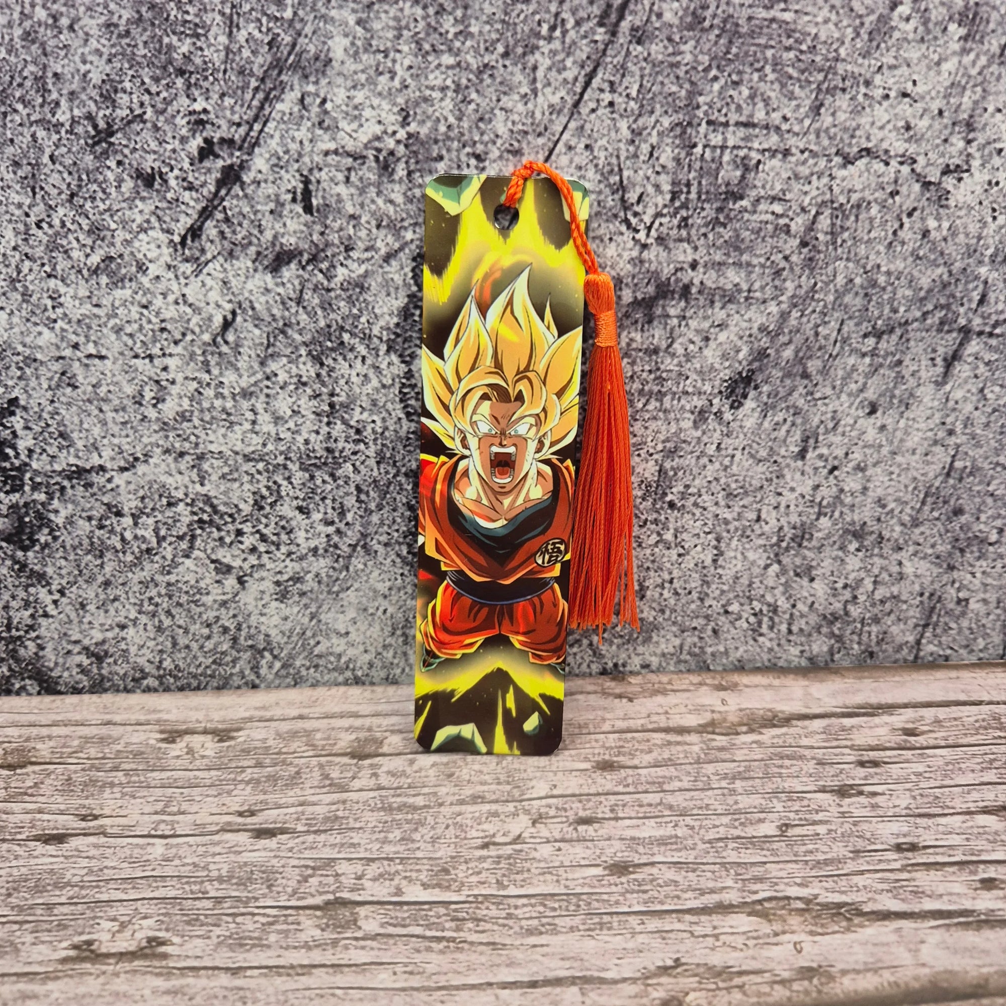 Goku SSJ Bookmark – Dragon Ball Z – Glossy Double-Sided Fighting Pose